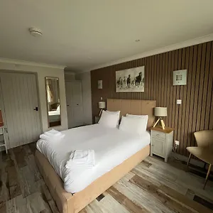  Chalet Beech, Country In Pegsdon